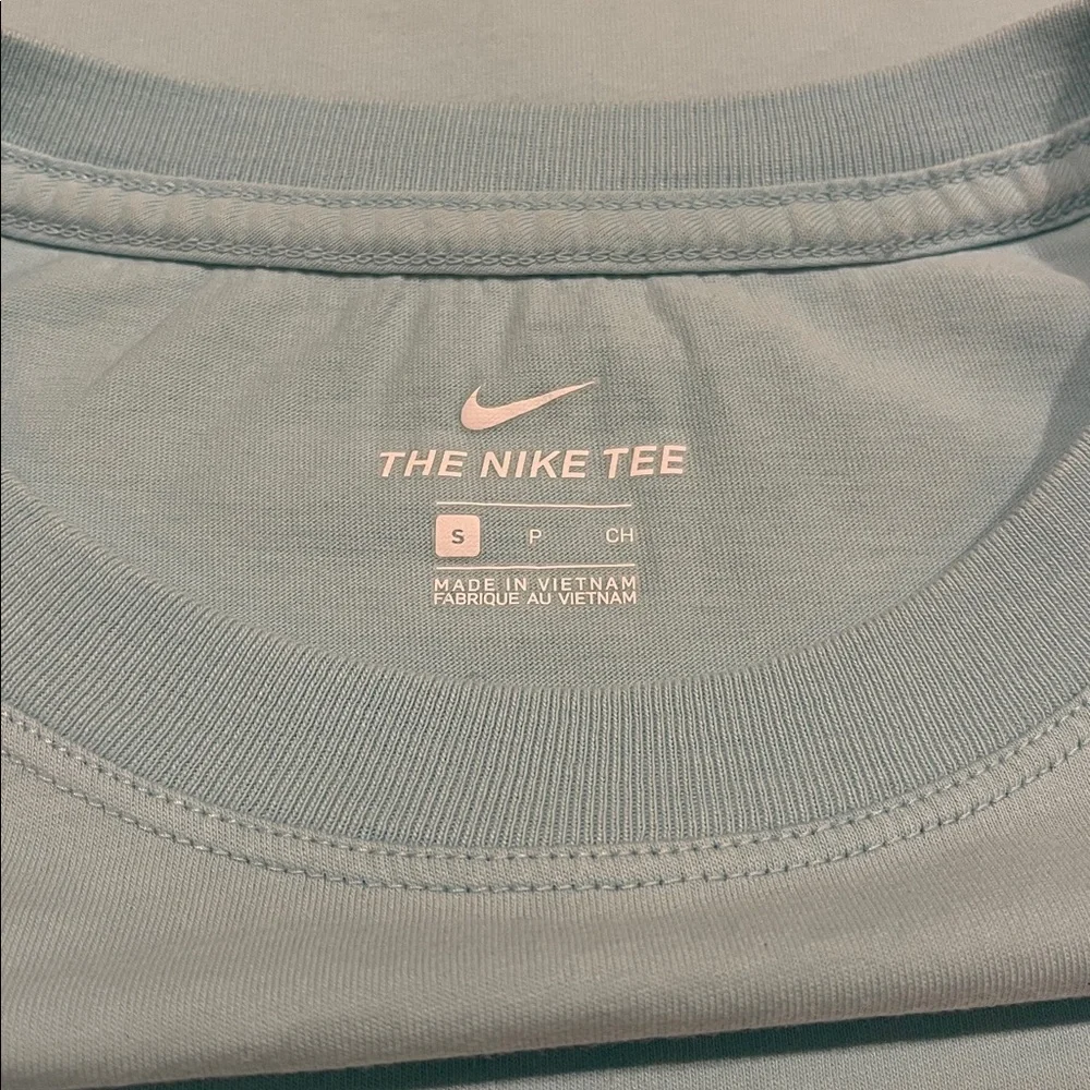Nike Sky Blue Cropped Tee